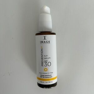 DAILY PREVENTION™ sun serum tinted SPF 30
